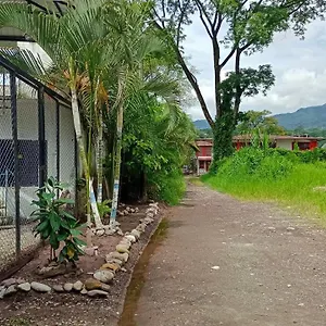 https://hostal-villa-valeria.hotels-bogota.net
