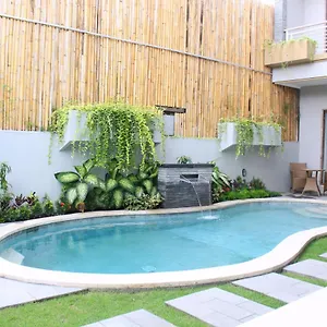 Rusty 2*, Seminyak Indonesië
